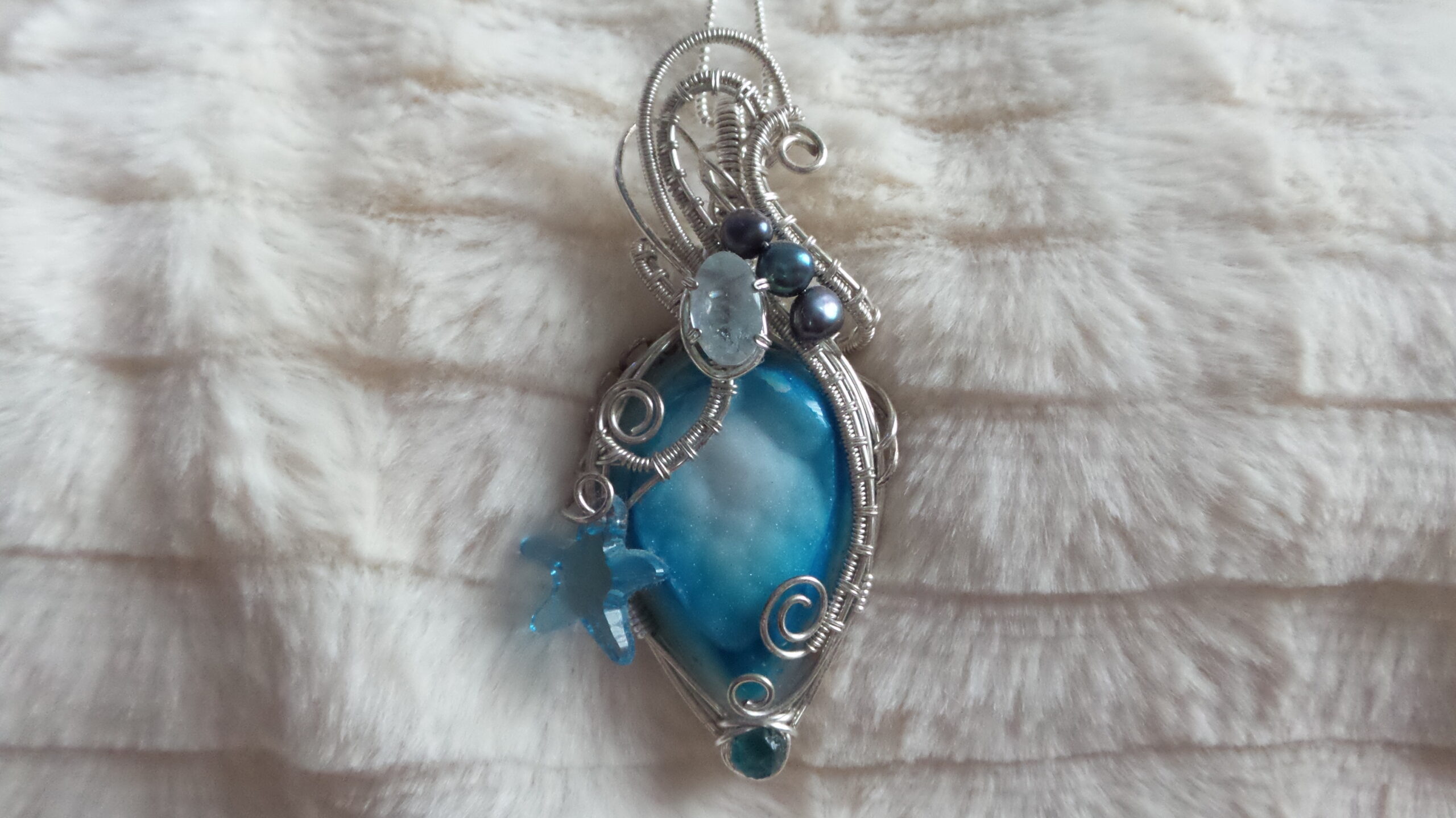 Mystic Blues Pendant